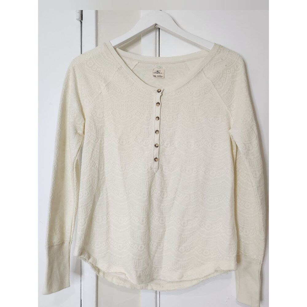 O'Neill Cream Colored‎ Ling Sleeve Blouse